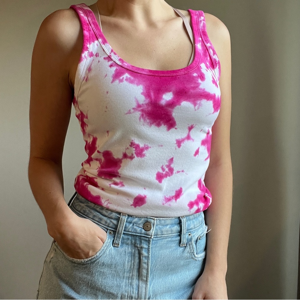 🔥Tie Dye Tank - Picture 2 of 9